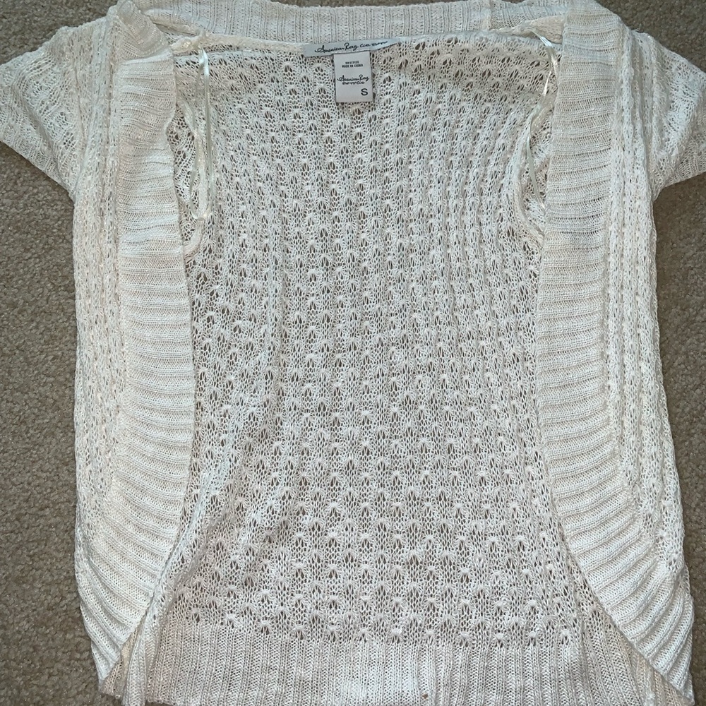 Short sleeved sweater